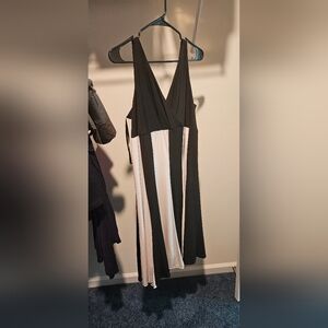 Elegant Dress Black and White 14w Never Worn